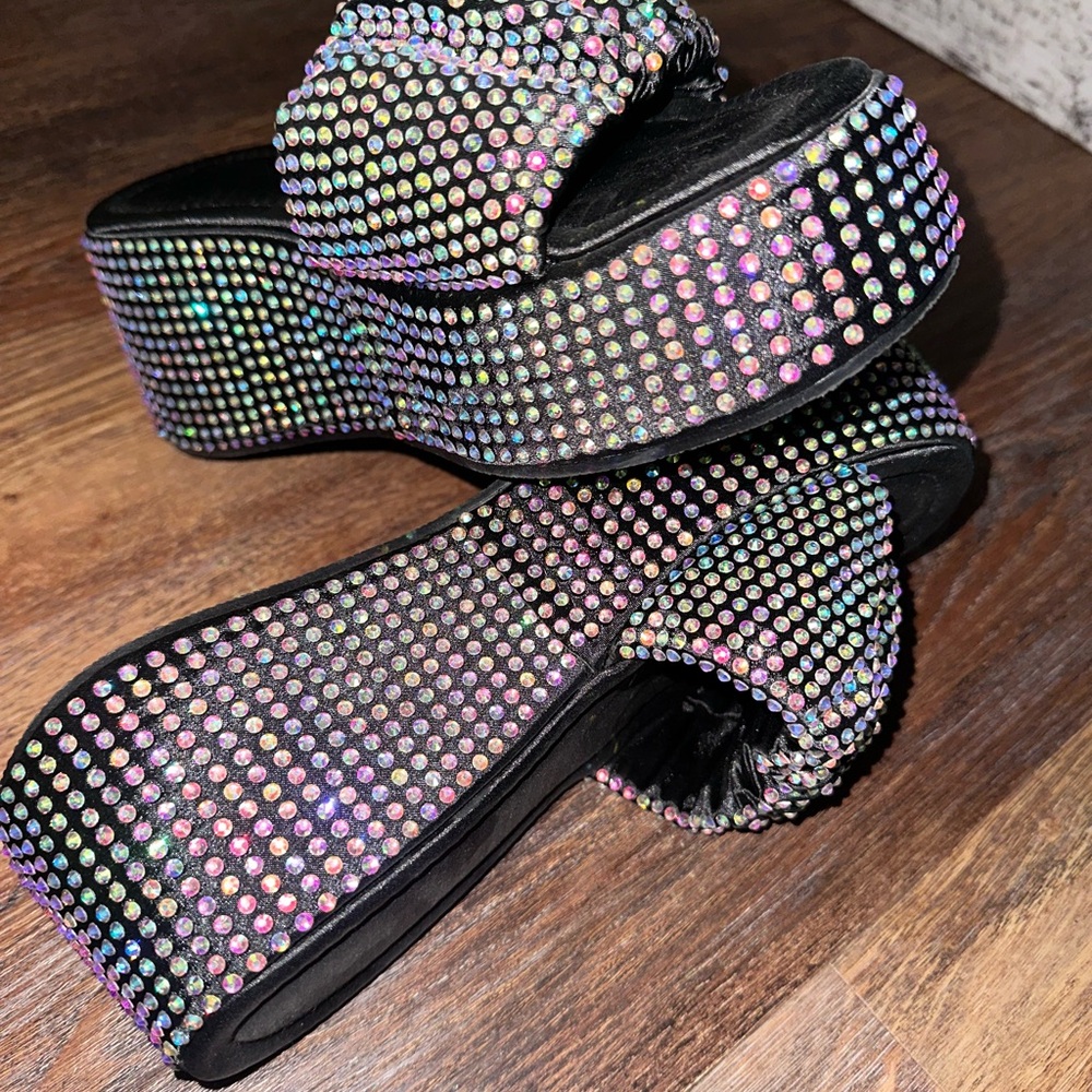 Akira Women's Black Rhinestone Platform Sandals
